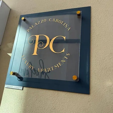 Gli Occhi Di Carolina Palazzo Carolina *